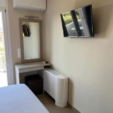 شقة فندقية Kamares Luxury 4*