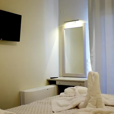 Kamares Luxury Apart-hotel 4*