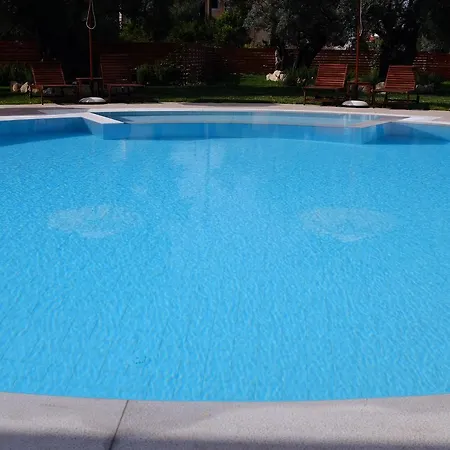 Apart-hotel Kamares Luxury