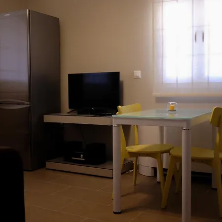 Kamares Luxury Apart-hotel