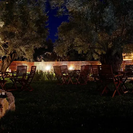 Kamares Luxury Aparthotel 3*