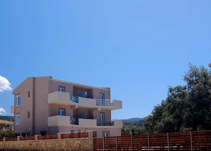 Apart-hotel Kamares Luxury