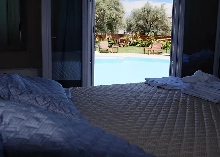 Apart-hotel Kamares Luxury 4*
