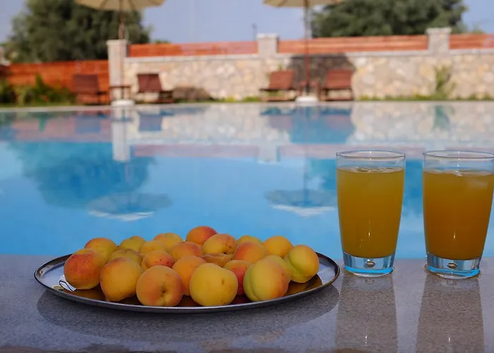 Kamares Luxury Apart-hotel