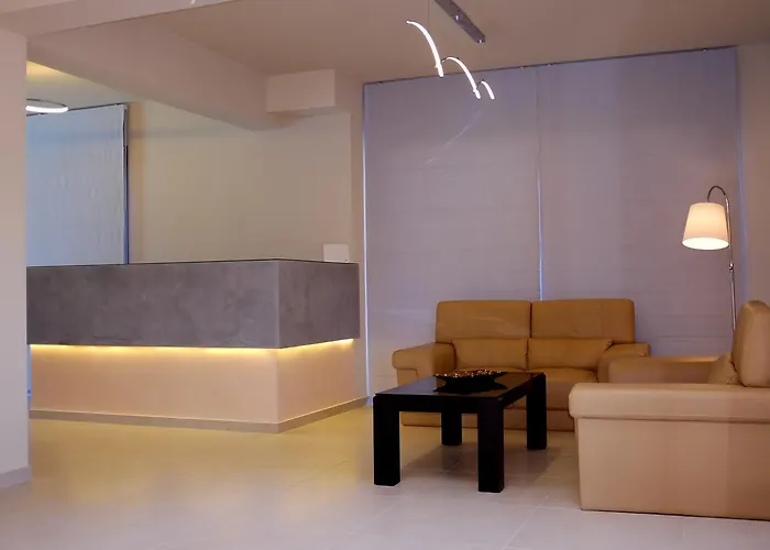 Kamares Luxury